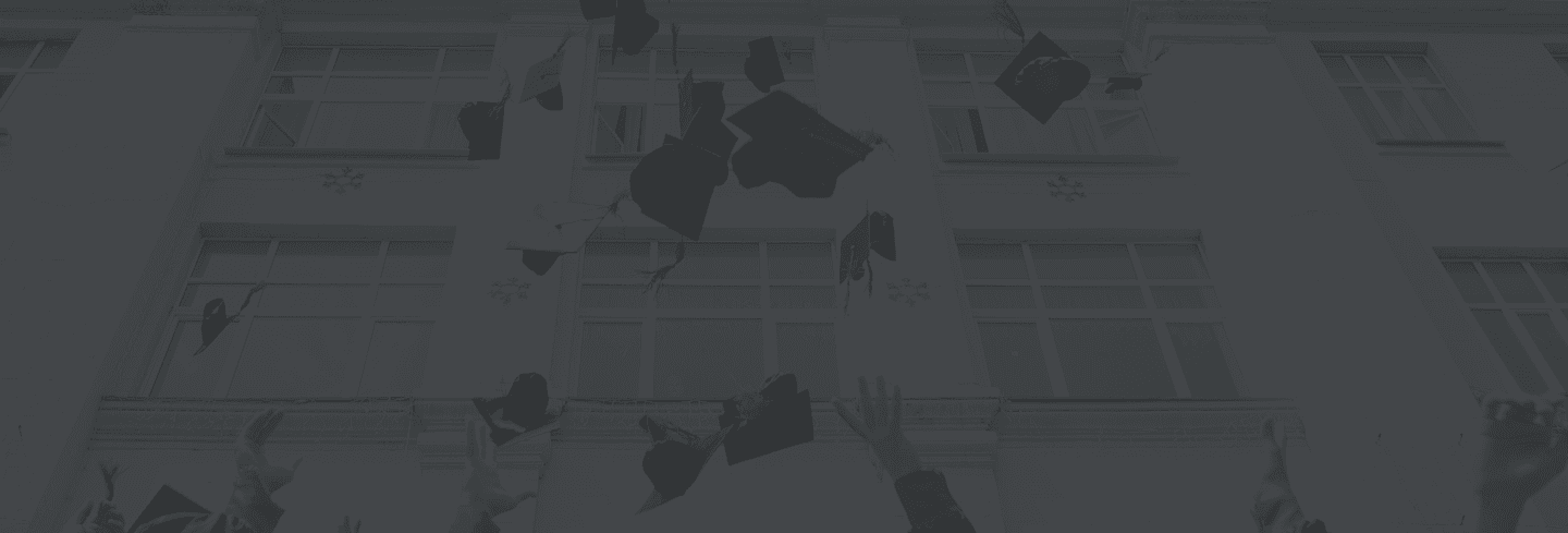 2 pessoas trabalhando na ferramenta no Sistema Gerencial Txai